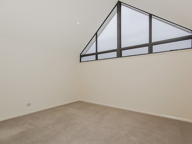 6/18 Cannaregio Square, Mandurah WA 6210