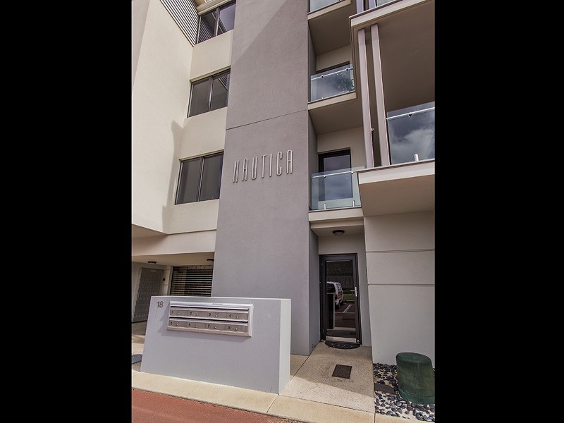6/18 Cannaregio Square, Mandurah WA 6210