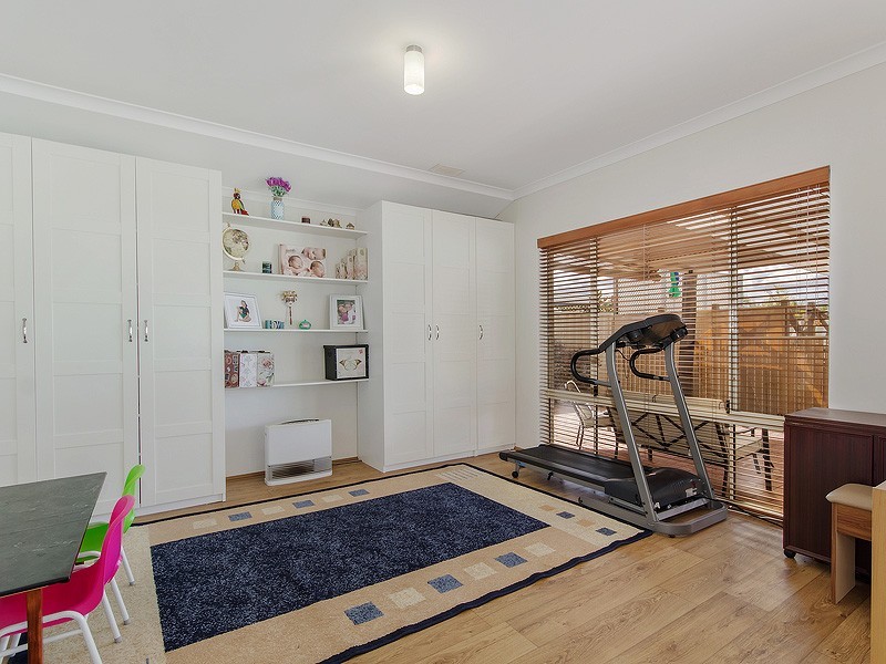 36 Country Rd, Pinjarra WA 6208