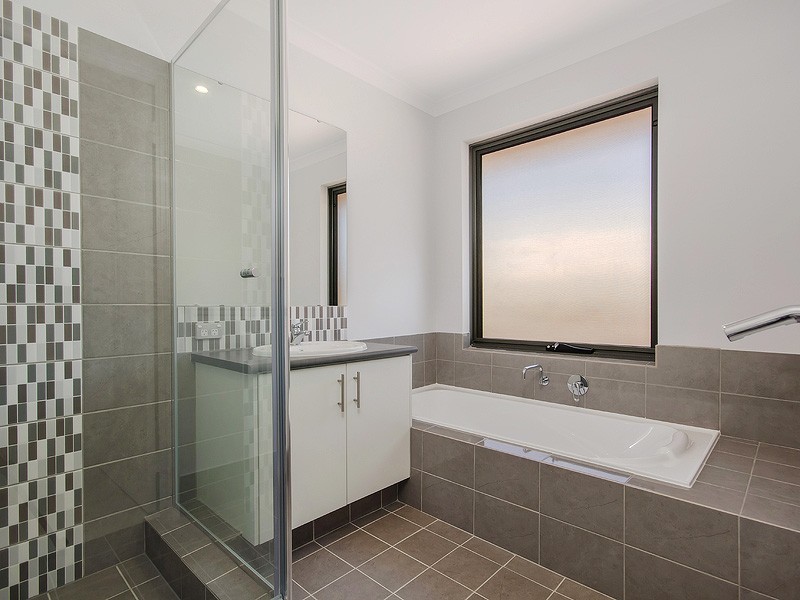 12 18 Banksia Terrace, South Yunderup WA 6208