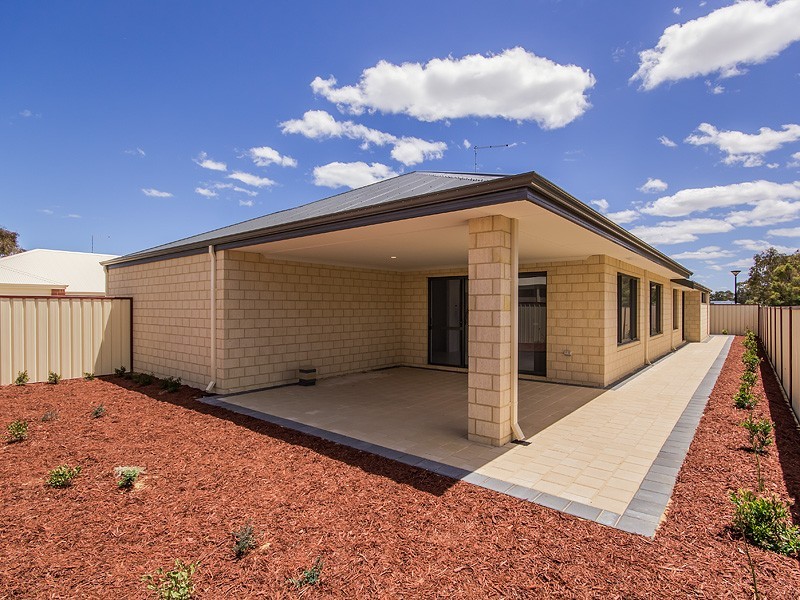 12 18 Banksia Terrace, South Yunderup WA 6208