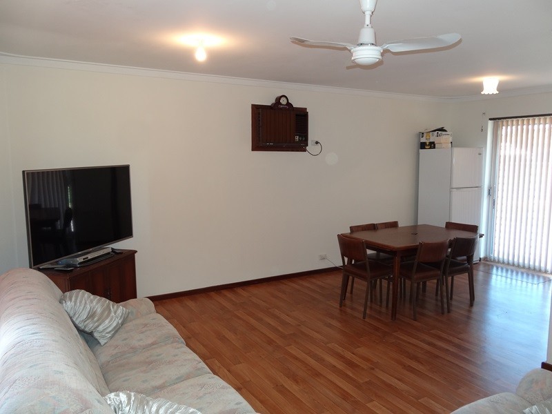 12 Collier Street, Silver Sands WA 6210