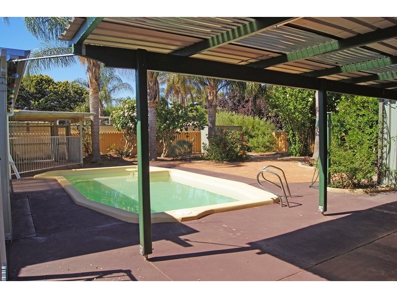25 Salter St, Pinjarra WA 6208