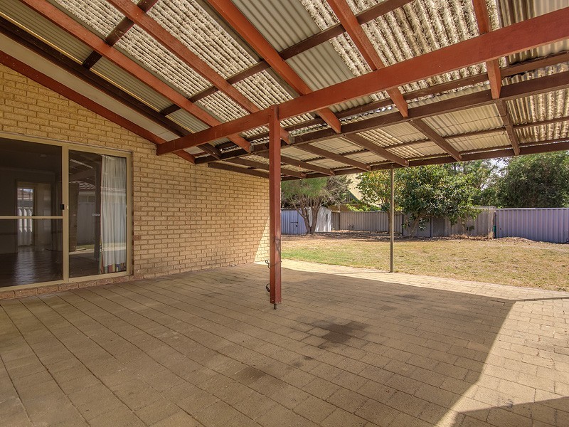 4 Wattle Bird Way, Greenfields WA 6210