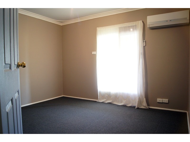 11 Grevillea Place, Pinjarra WA 6208