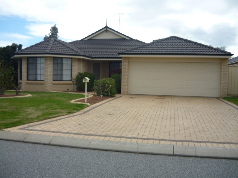 7 Columbus Street, Dudley Park WA 6210