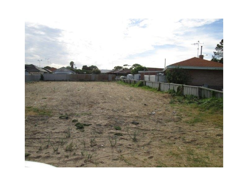 63 Randell Street, Mandurah WA 6210