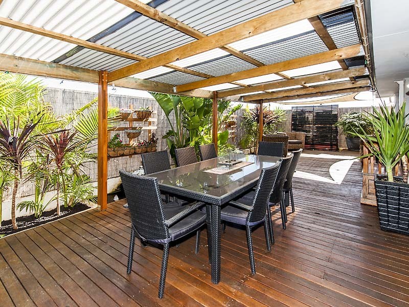 7 Loretta Parkway, Lakelands WA 6180