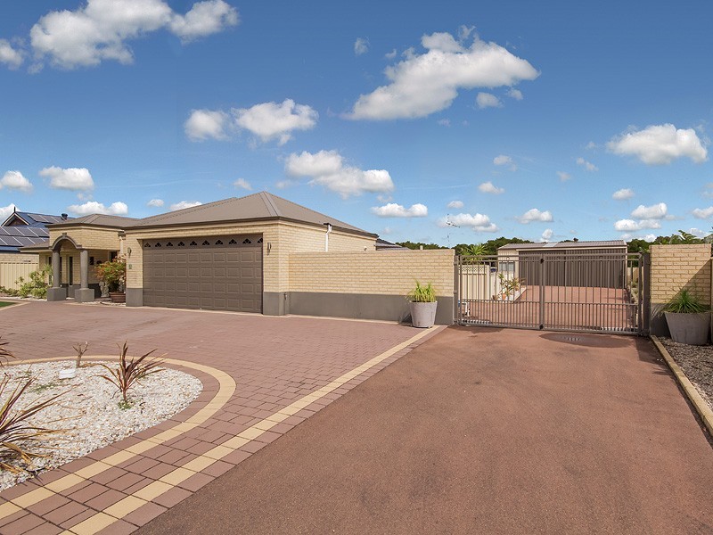 61 Country Rd, Pinjarra WA 6208