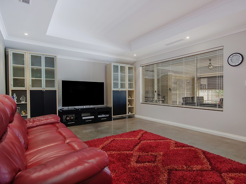 61 Country Rd, Pinjarra WA 6208