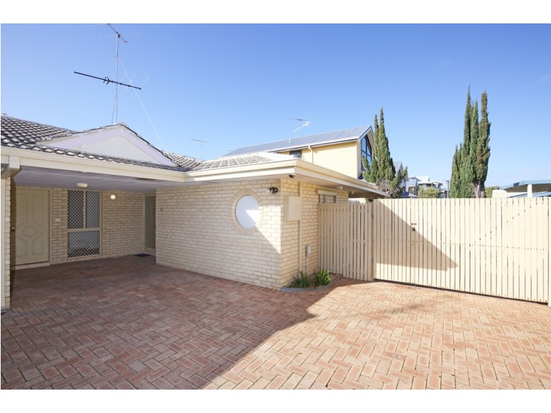 4/33 Tuckey Street, Mandurah WA 6210