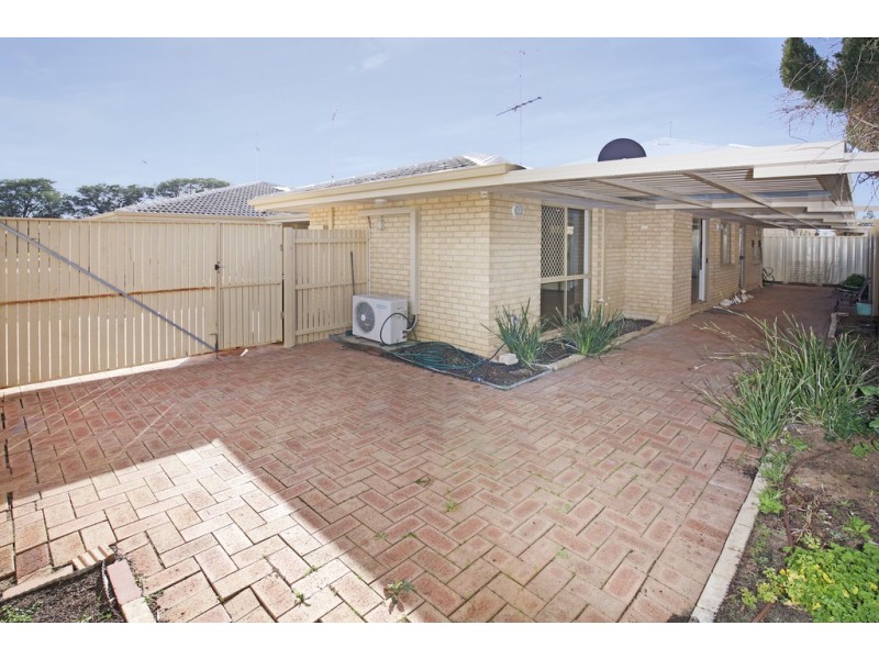 4/33 Tuckey Street, Mandurah WA 6210