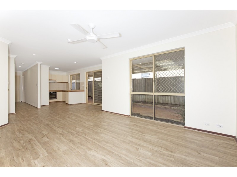 4/33 Tuckey Street, Mandurah WA 6210