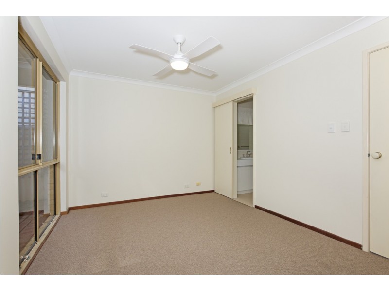 4/33 Tuckey Street, Mandurah WA 6210
