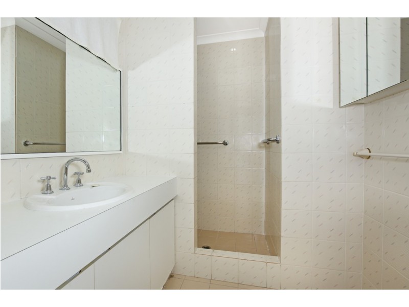 4/33 Tuckey Street, Mandurah WA 6210