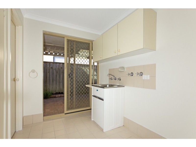4/33 Tuckey Street, Mandurah WA 6210