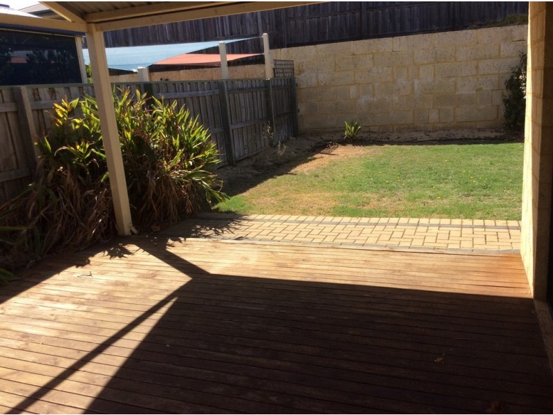 159 Peelwood Parade, Halls Head WA 6210