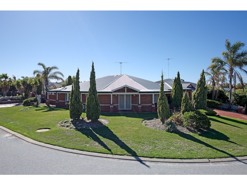 6 Chennile Vista, Halls Head WA 6210