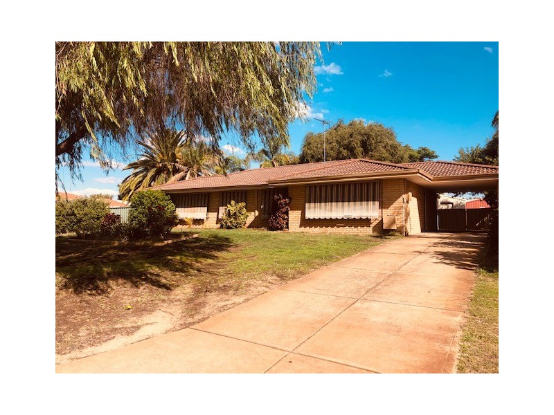 10 Foster Street, Coodanup WA 6210