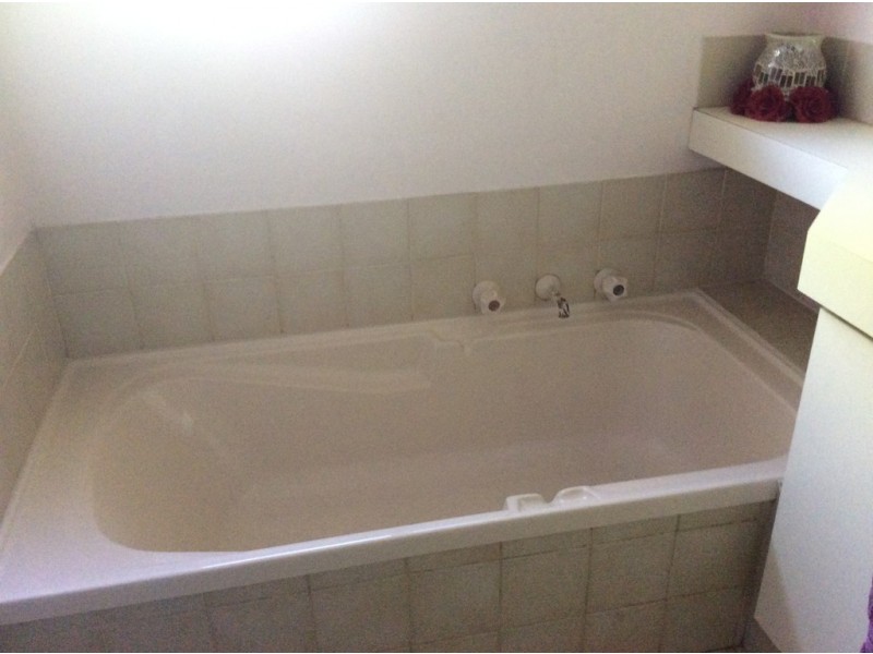 10 Foster Street, Coodanup WA 6210