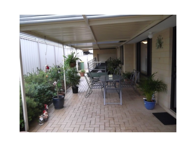 4 Champagny Way, Secret Harbour WA 6173