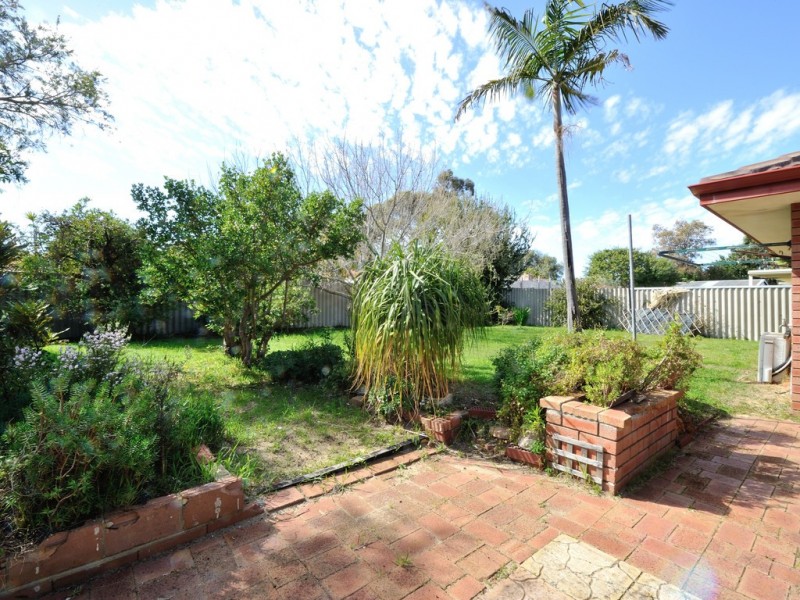 4 Evandale Street, Dudley Park WA 6210