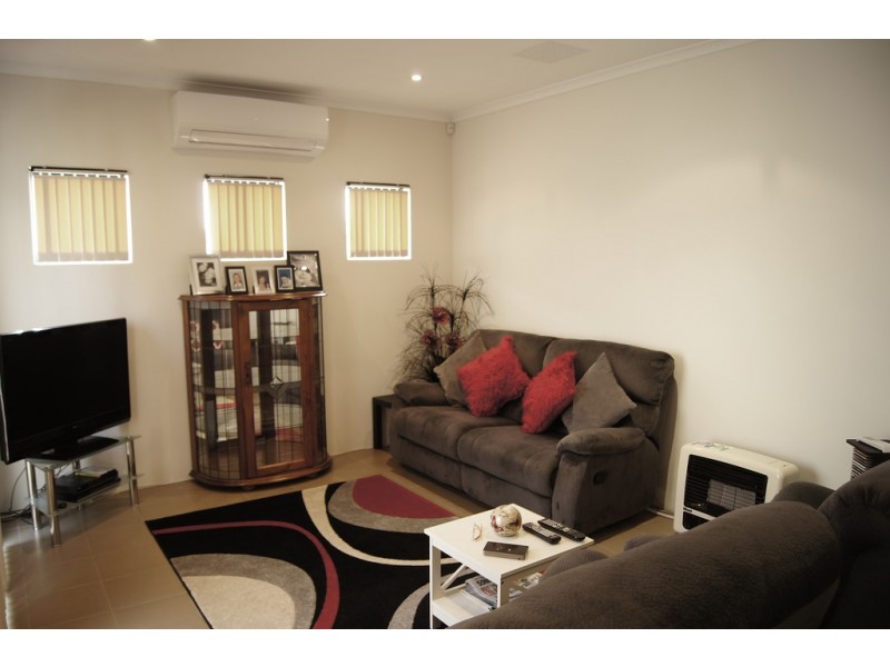 4/20 Lanyon Street, Mandurah WA 6210