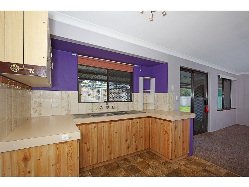 1 Cardigan Close, Coodanup WA 6210