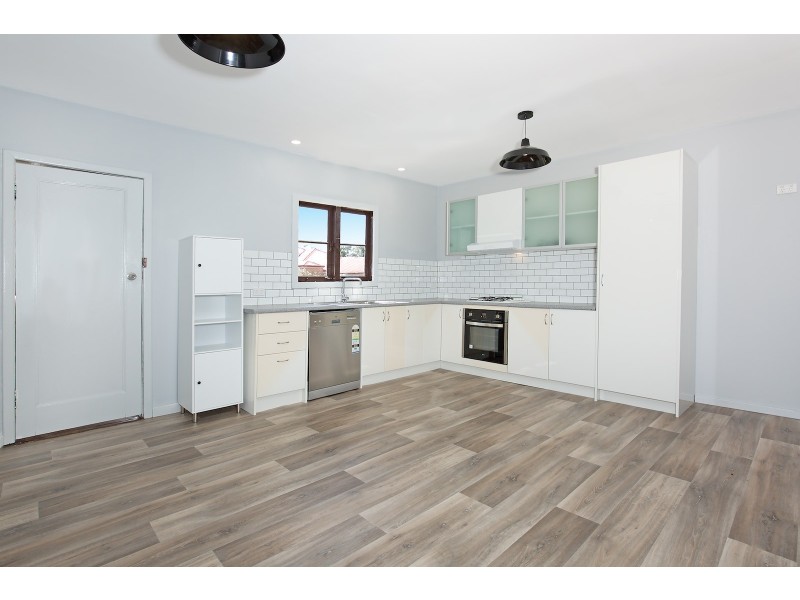 30 Eacott Street, Mandurah WA 6210