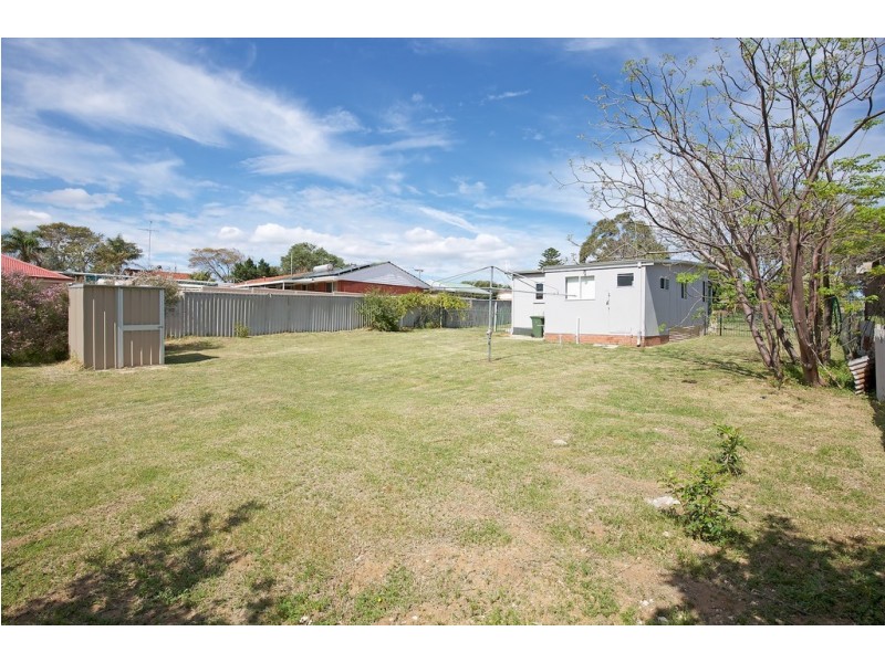 30 Eacott Street, Mandurah WA 6210