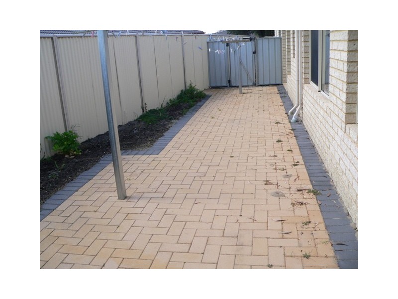 21 Appletree Place, Greenfields WA 6210