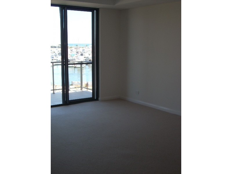 1/12 Cannaregio Square, Mandurah WA 6210