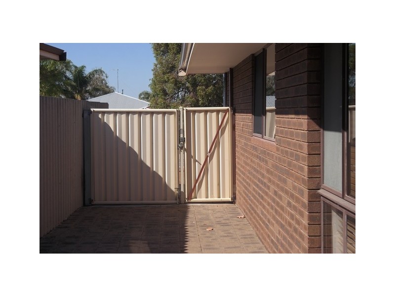 19 Glencoe Parade, Halls Head WA 6210