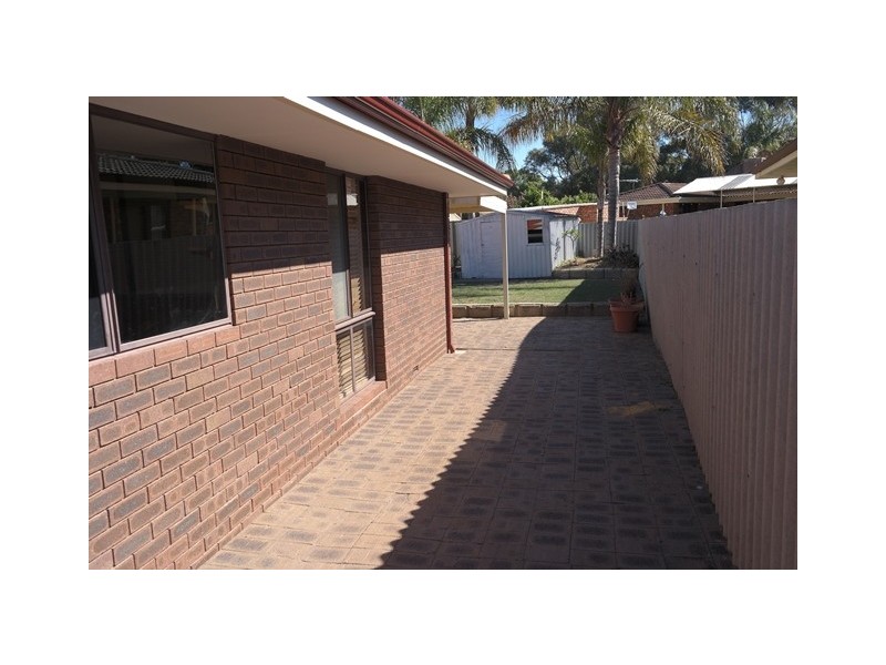 19 Glencoe Parade, Halls Head WA 6210