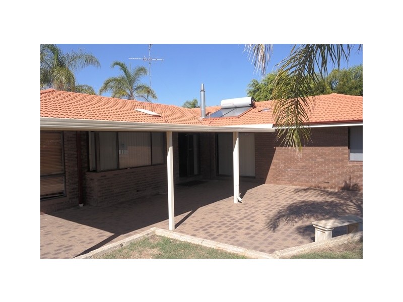 19 Glencoe Parade, Halls Head WA 6210