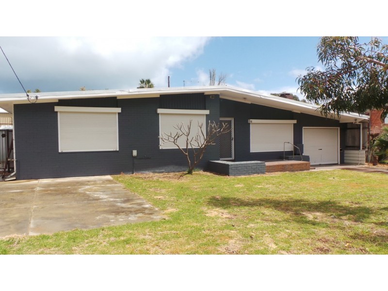 20 Terry Cres, Mandurah WA 6210