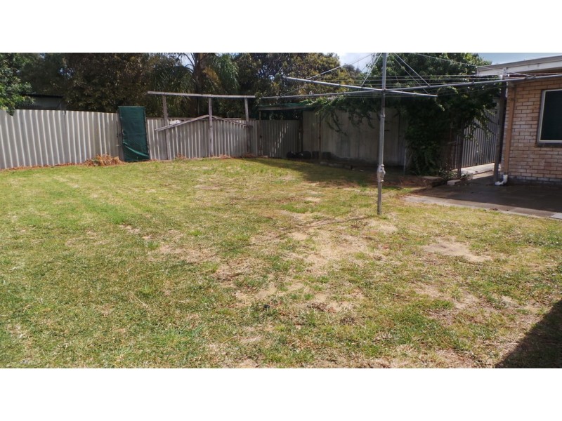 20 Terry Cres, Mandurah WA 6210