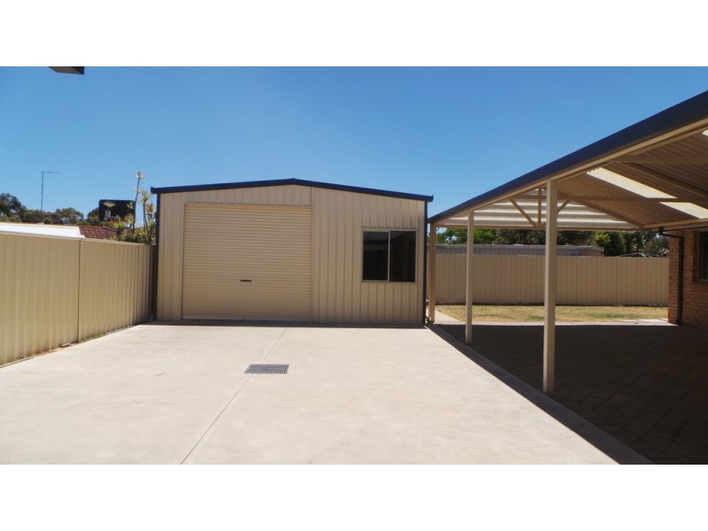 21 Doongin Road, Greenfields WA 6210
