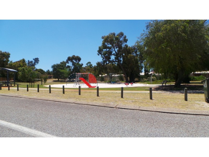 21 Doongin Road, Greenfields WA 6210