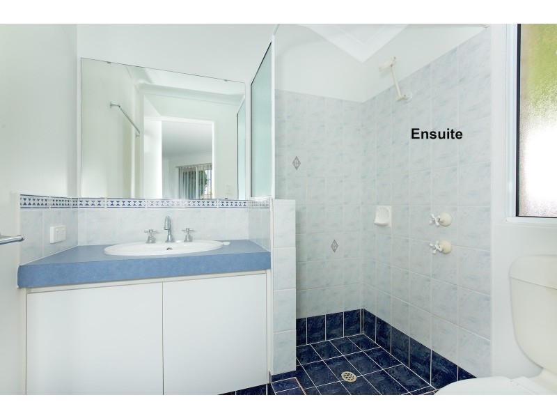 8 Colville Street, Waikiki WA 6169