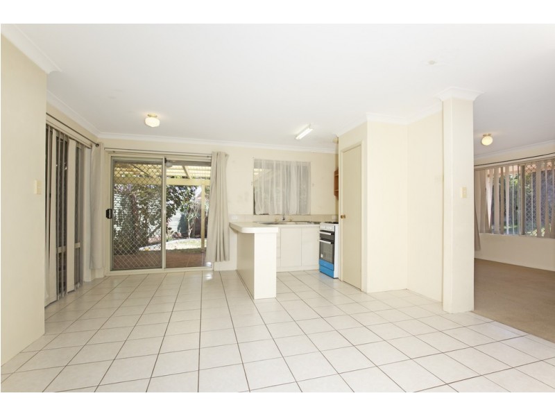 2/14 Wardell Loop, Dudley Park WA 6210