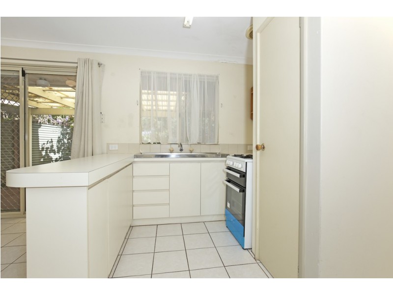 2/14 Wardell Loop, Dudley Park WA 6210
