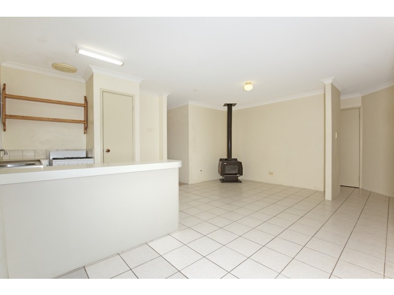 2/14 Wardell Loop, Dudley Park WA 6210
