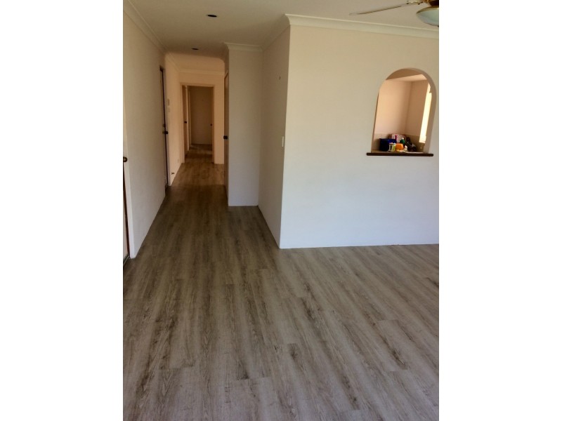 2A Grange Court, Halls Head WA 6210