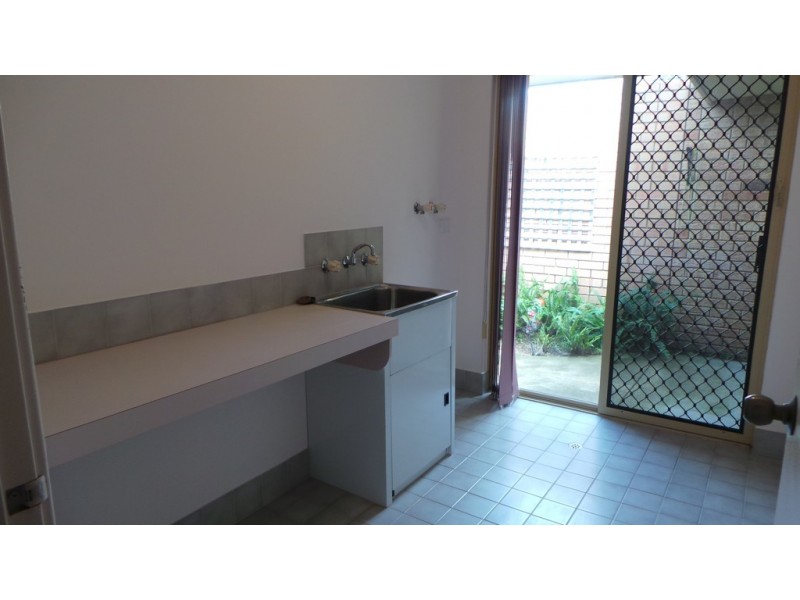 2A Grange Court, Halls Head WA 6210