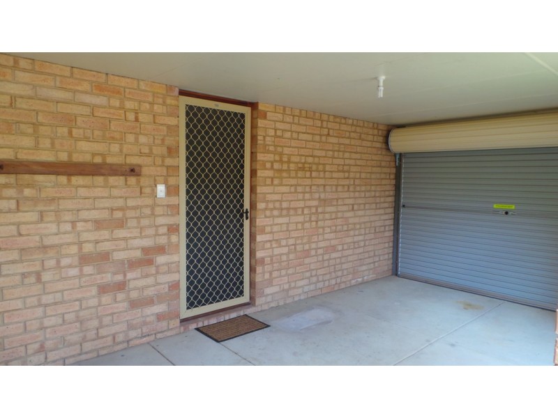 2A Grange Court, Halls Head WA 6210
