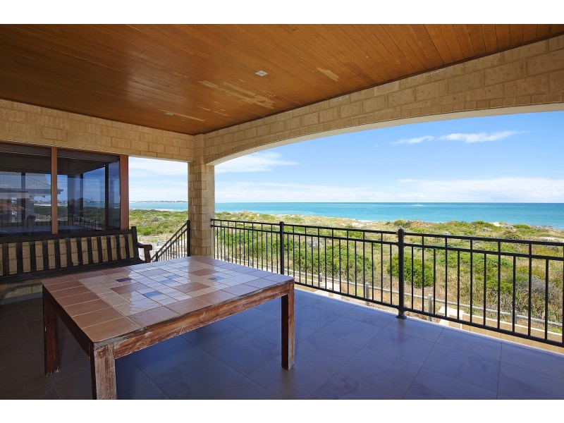 60 Ronsard Drive, San Remo WA 6210