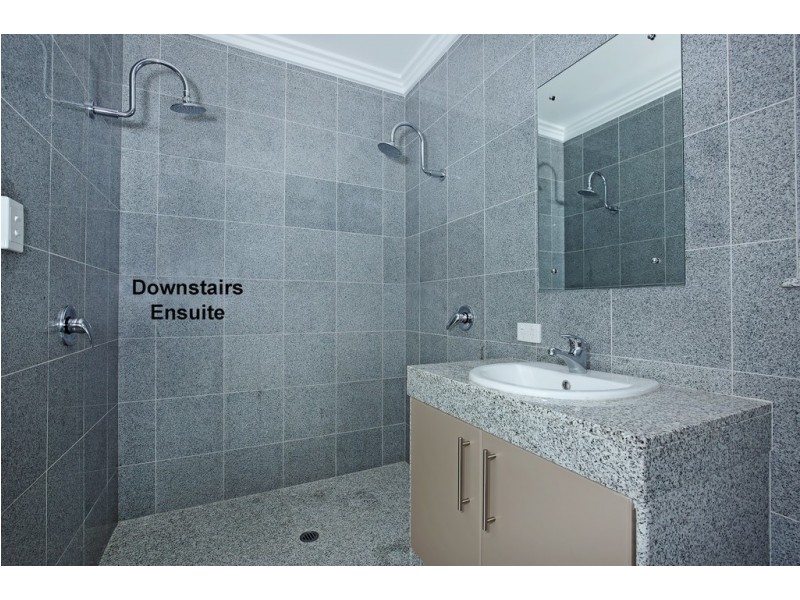 60 Ronsard Drive, San Remo WA 6210