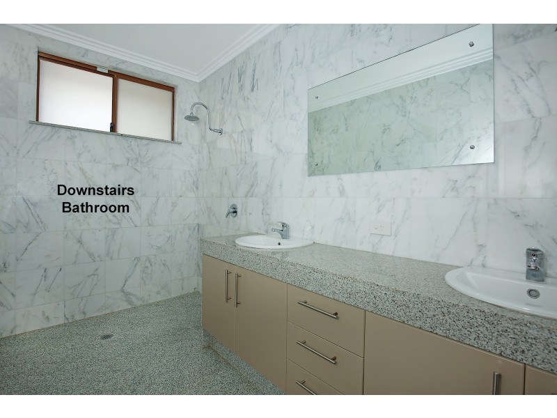 60 Ronsard Drive, San Remo WA 6210