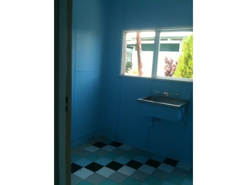 33 Gillark Street, Dudley Park WA 6210